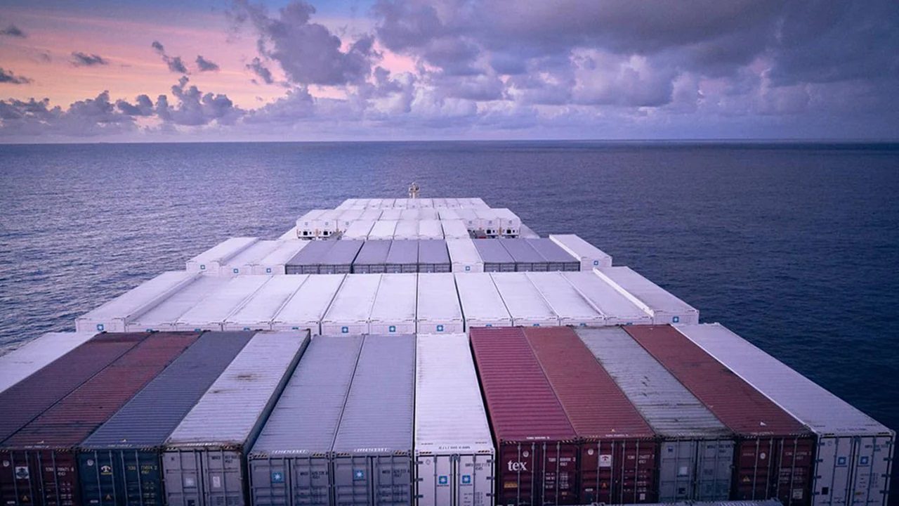 Global Container Shipping Reliability Rebounds as Schedules Stabilize