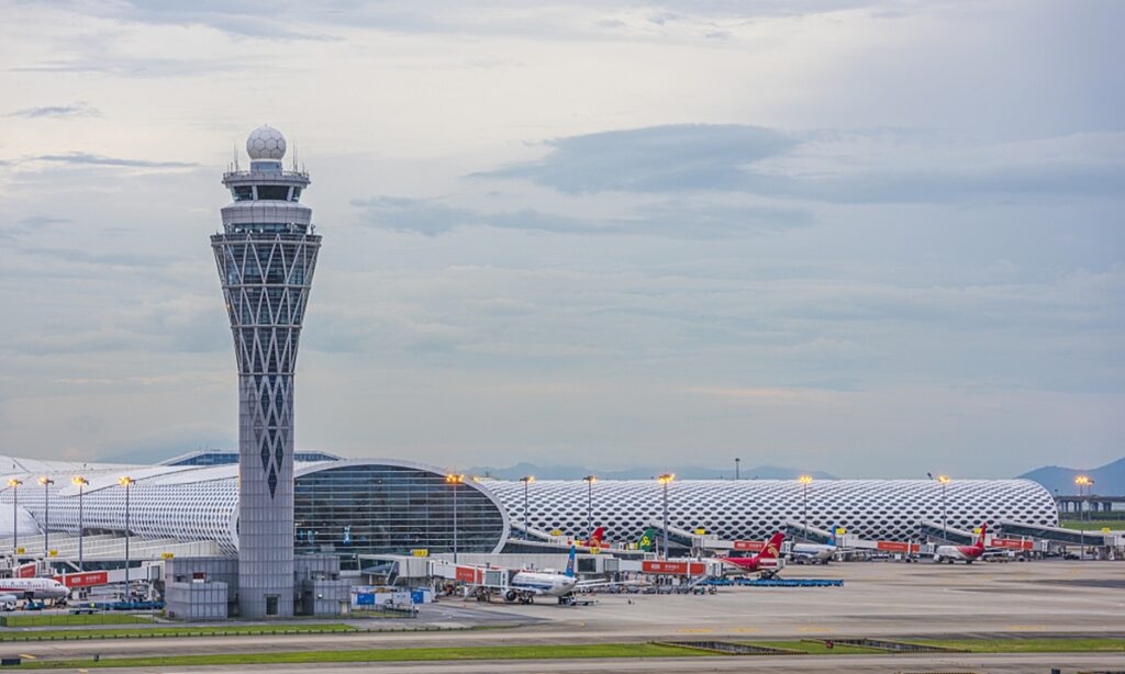 Shenzhen Baoan International Airport shipping